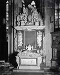 815160 Interieur van de Domkerk (Domplein) te Utrecht: praalgraf van Domkannunik luitenant-admiraal W.J. baron van ...